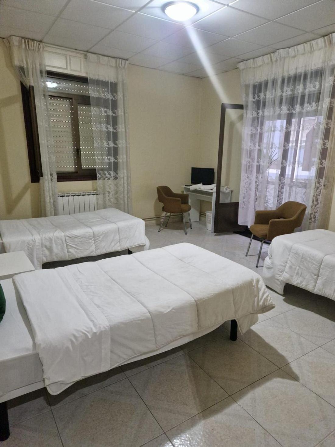 Hostal Real Vigo Bagian luar foto